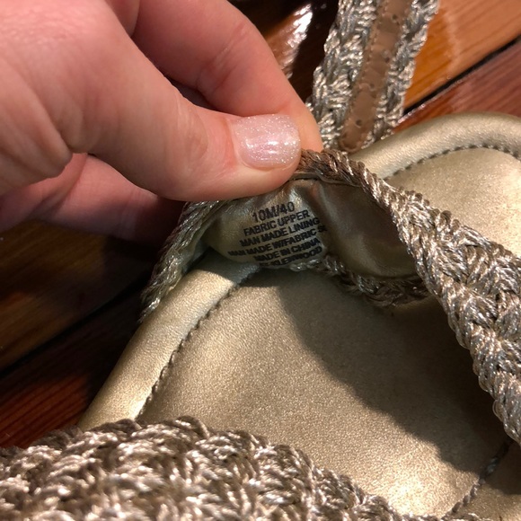 Sandals - Picture 3 of 5